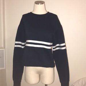 BRANDY MELVILLE STRIPED PULLOVER